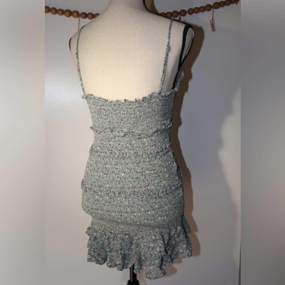 LILYFUL Mini Floral and Ruffle Dress - Picture 5 of 15